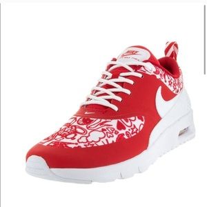 NIKE Red Air Max Thea from Tokyo
